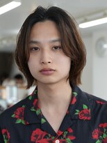 フィフス 原宿(fifth)&nbsp;原宿フェザーショートメンズカットセンターパート30代緩めヘア
