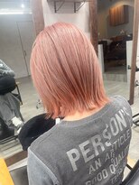リアン(lien) 外ハネレイヤーボブ×ペールピンクオレンジベージュ