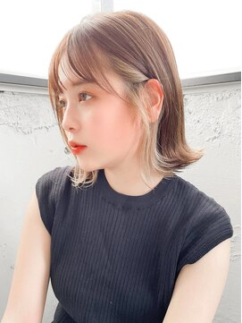 ロタ(rota) 外はね切りっぱなしボブ/イヤリングーカラー/モカベージュ/20代