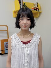 髪と自然&nbsp;顔まわりレイヤー×ニュアンスボブ