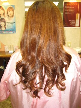 ヘアーアンドスパ ローラ(LoLa) 超なめらかデジタルパーマ (クーポンあります)