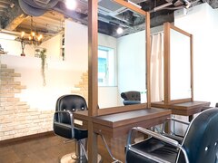 hair saloon maia　川崎駅店　【マイア】 