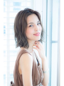 オロ(ORO) 【ORO】伸ばしかけ前髪　切りっぱなしブルージュボブ　浅見