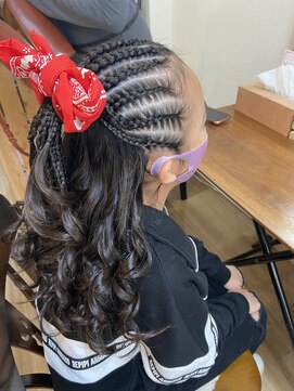 ロカット サロン(Roquat Salon) キッズコーンロウアレンジ【ヘアアレンジ　立川/立川南/国分寺】