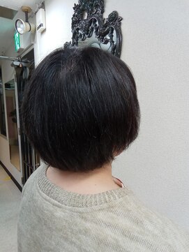 とこやひらの ショートボブ