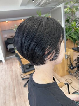 オーシャン(Ocean) [OCEAN Hair&Life藤原純] 黒髪コンパクトショートヘア☆