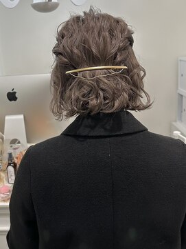 ハチ(HACHI) ふわふわおよばれヘア