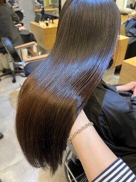 ジーナ  札幌大通(Zina) 健やかな艶髪