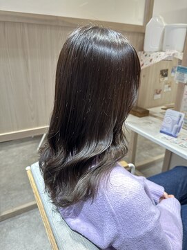 クルム(KURUMU) ラベンダーグレージュ