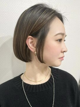 メモリーズ 表参道(Memories) 白髪ぼかし/ひし形/癖毛/大人ショートボブ/60代50代40代