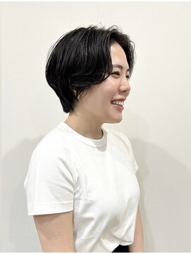 モクレン(mokuren.) 柔らかショートヘア