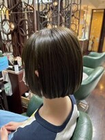 チップタップ 京成小岩店(tip top) きりっぱなしボブ×オリーブカラー