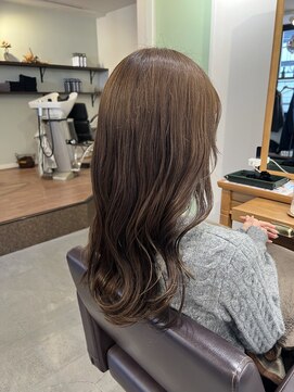 アンクル(ancre) 艶髪ストレート×ミディアム×グレージュ×髪質改善【広島】