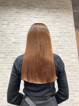 ジール ZEALの写真/大人女性の為のサロン。髪のお悩みに寄り添い理想のスタイルを叶えてくれます。お子様連れの方も◎