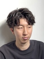 リンダ(LYNDA)&nbsp;縦落ちスパイラル/ルーズパーマ/刈り上げセンターパート/仙台