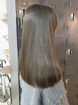ヘアーアイストゥーレ(HAIR ICI TRE) 髪質改善カラー ダークブラウン 艶カラー