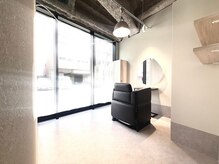 ネイビー 博多(NAVY)の雰囲気（完全個室型サロン。プライベート空間を追求しました。）