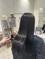 ケンジ 平塚 アネッタ(KENJE annetta)&nbsp;艶髪ストレート　髪質改善カラー　髪質改善トリートメント