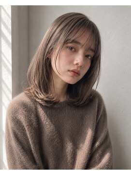 ラベストオイケ(LOVEST OIKE) 透け感カラー・ミディアムヘア/20代