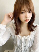 インビテーション(invitation) #ミルクティーベージュ#外ハネミディ