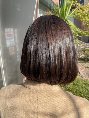 雄大な景色が望める店内×「美」のプロフェッショナルが提供するワンランク上のSalonTimeをあなたに。