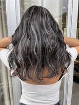 ラフトーキョウセカンド(RAF TOKYO 2nd)&nbsp;NAO流プラチナハイライト×ダークモノトーングレージュ