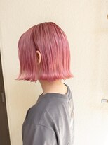 デビュー ヘアーメイク&nbsp;外ハネボブ　ピンクカラー