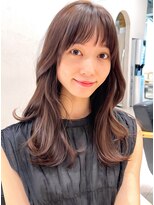 アンアミ シブヤ(Un ami shibuya) 【Unami shibuya】TOMI 女性らしい上品なロングヘア　グレージュ