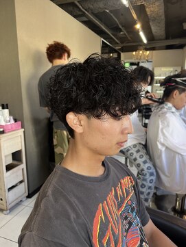 アイズ 海老名(AIZU) プードルパーマ 波巻きパーマ スパイラルパーマ