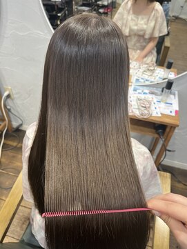 クオーレ(CUORE) 艶髪！酸性縮毛矯正