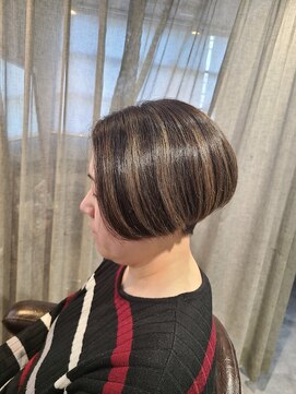 アニュー ヘア アンド ケア(a New hair&care) 0代30代40代小顔カットハイライトカラー透け感ナチュラルボブ