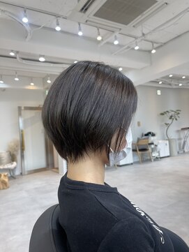 エミュスト(Emuest) ショートボブ