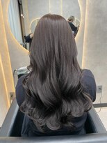 ルノン(LUNON)&nbsp;イメチェンヘアスタイルホワイトブロンド外ハネボブ美髪のススメ