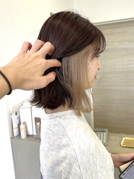 ジジ インターパーク 宇都宮(Gigi) ホワイトグレージュ/ミニウルフ/デジタルパーマ/フェザーパーマ