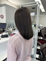 ミーツ 山内店(mits) 柔らかオリーブカラー