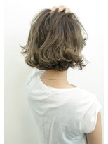 トルネード(TORNADO)&nbsp;外国人風ボブ ハイライトバレイヤージュグラデ グレージュ