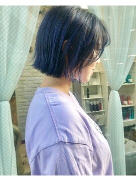 ケイリー(KAYLEE) 【KAYLEE☆STYLE】ネイビーボブ