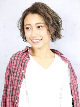 アモ(Hair design 'Amo) エアリーショート