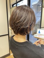 リアントウキョウ(Lian.Tokyo) （重山）シースルー前髪髪質改善レイヤーカットショートボブ