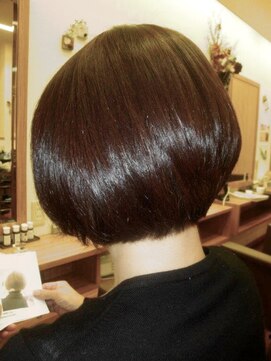 ヘア デザイン ラフィーネ(hair design raffine) [raffine]クラッシック　ボブ