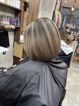 ラフ(LAFF) #黒髪#ボブルフ#ネビージュ#小顔#ワンレン