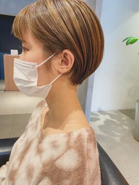 ボトル(bottle) ハイライトとショートボブ