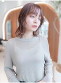 リバース巻きサイドバング外ハネ鎖骨レングス顔まわりレイヤー