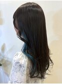 インナーカラー　ブルー×ブラック　ポイントカラー　ロング