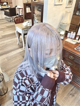 フェイバー 警固店(FAVOR) ハイトーンホワイト