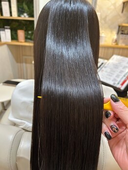 トゥーリ 二日市店(tuuli)の写真/髪質改善しながら明るい白髪染めも◎気になる白髪もケアサロンもお任せ【髪質改善/白髪染め】