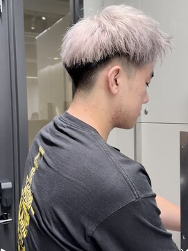 ソル 栄矢場町(SOL) メンズショート/ツーブロック/ホワイトシルバー