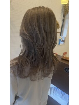 レイシア(Racia..) スモーキーオリーブ