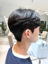 ノラ ウメダ(NORA UMEDA)&nbsp;韓国ヘア ダウンパーマ×毛流れマッシュ×リーフカット