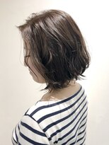 ルッツ (Lutz hair design) オリーブベージュ